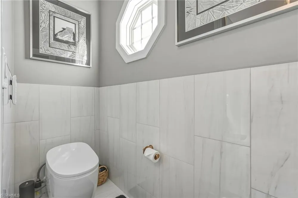 8186 McClanahan Drive Browns Summit, NC 27214
