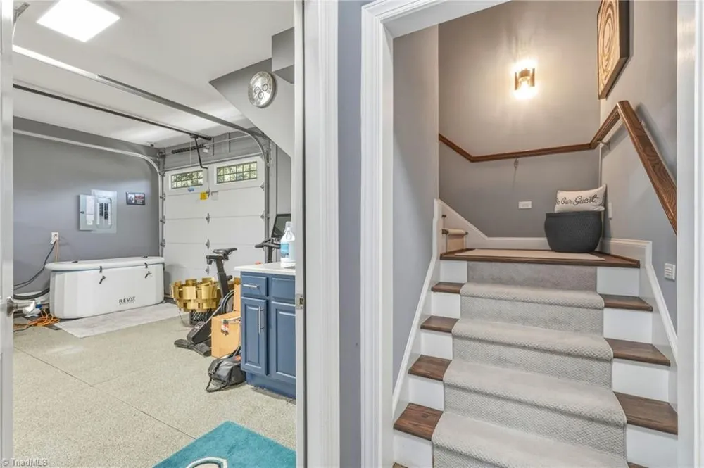 8186 McClanahan Drive Browns Summit, NC 27214