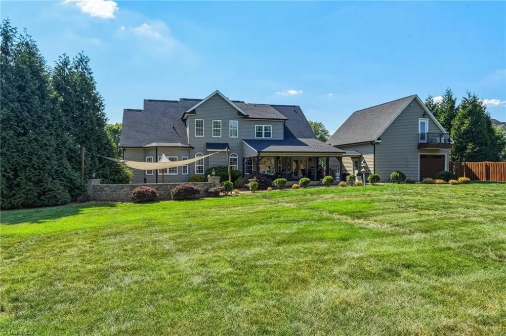 8186 McClanahan Drive Browns Summit, NC 27214