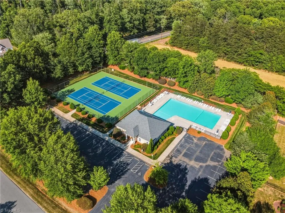 8186 McClanahan Drive Browns Summit, NC 27214