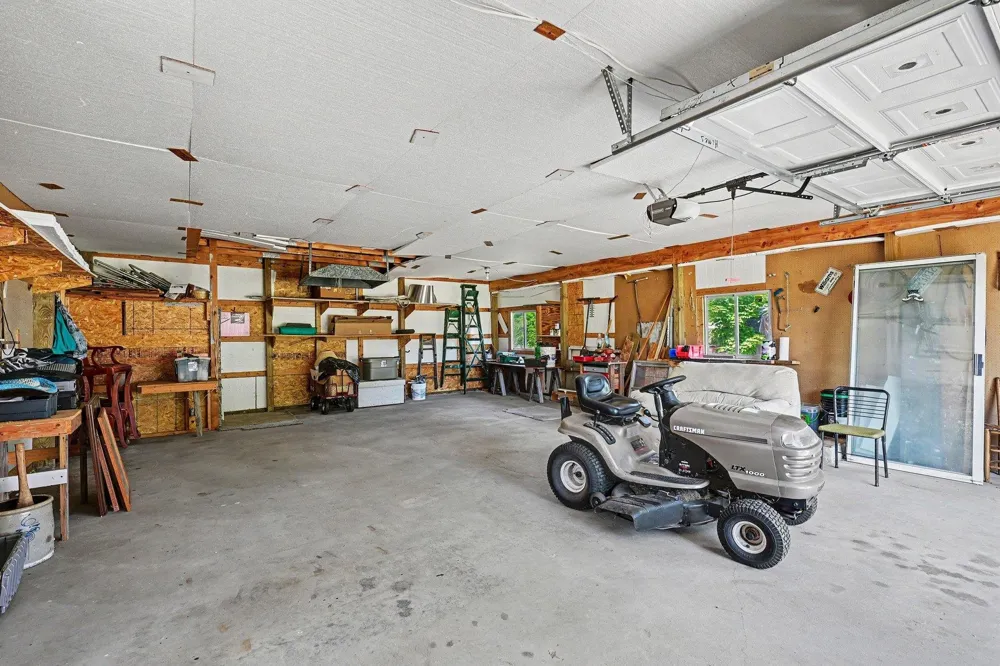 509 Gitchegumee Drive Hanover Township, MI 49620