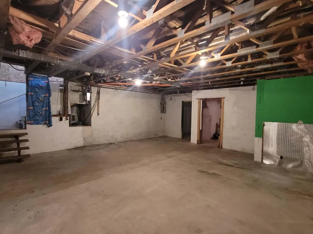 509 Gitchegumee Drive Hanover Township, MI 49620