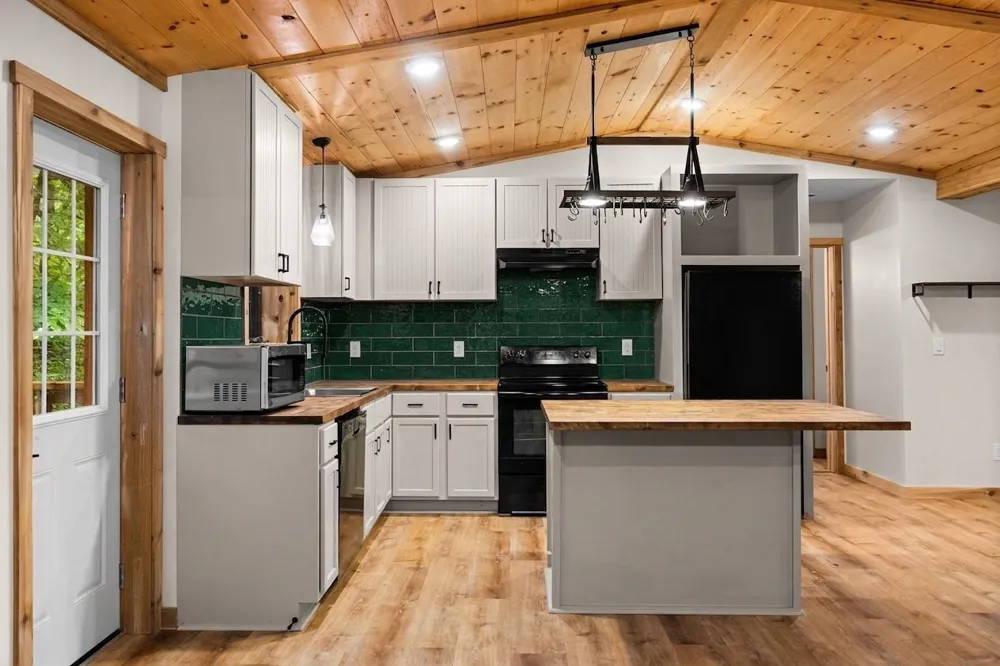 1304 Poplar Drive, Ne Kalkaska Township, MI 49646