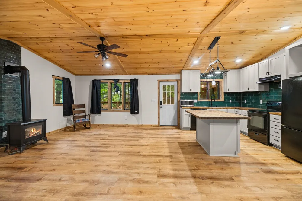1304 Poplar Drive, Ne Kalkaska Township, MI 49646