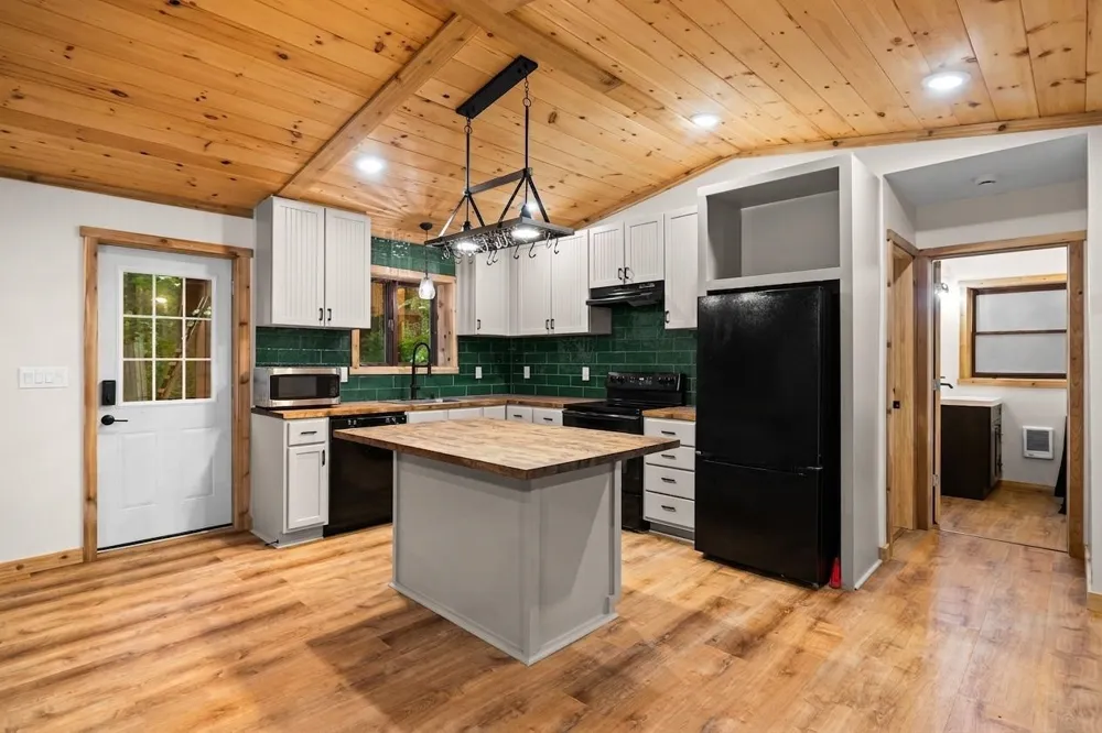 1304 Poplar Drive, Ne Kalkaska Township, MI 49646