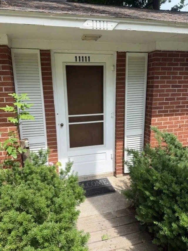 11111 S W Bayshore Drive Elmwood Charter Township, MI 49684
