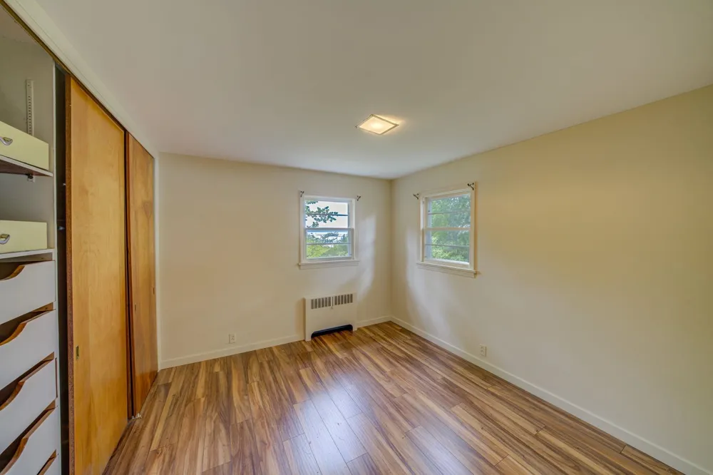 11111 S W Bayshore Drive Elmwood Charter Township, MI 49684