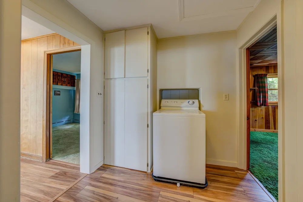 11111 S W Bayshore Drive Elmwood Charter Township, MI 49684