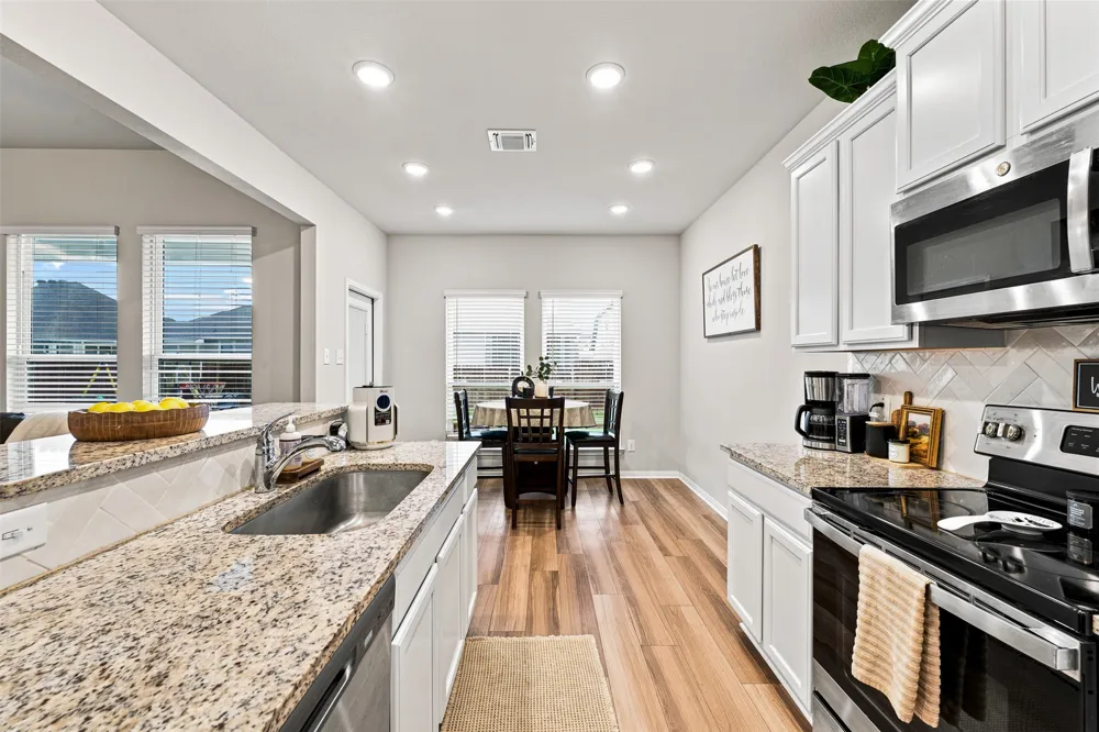 11117 Solar Street Lorena, TX 76655