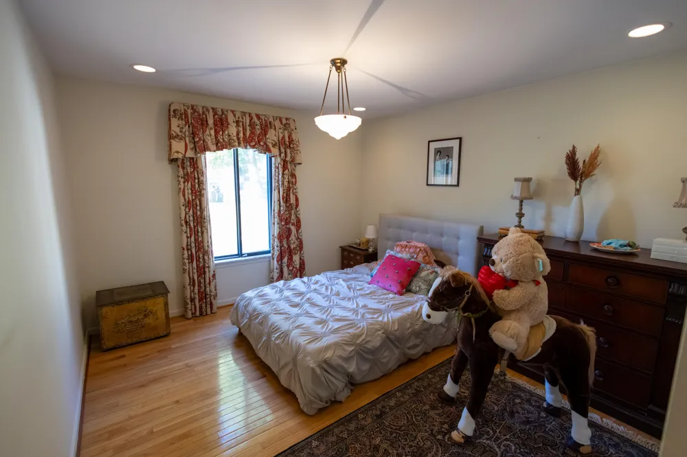 23355 Robert John Street Saint Clair Shores, MI 48080