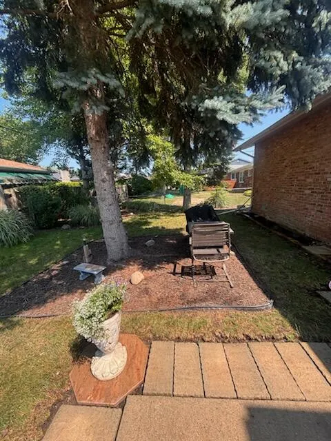 23355 Robert John Street Saint Clair Shores, MI 48080