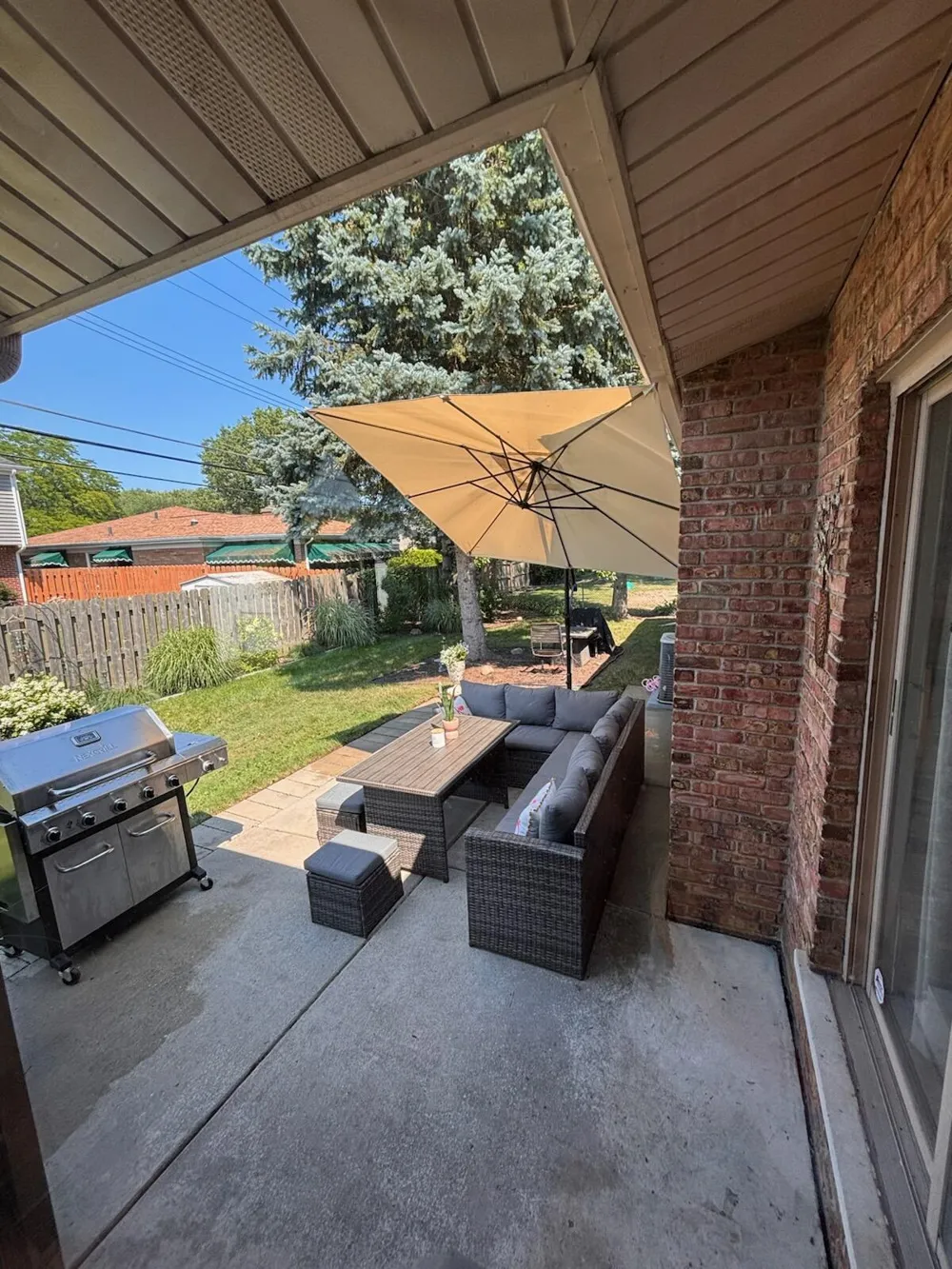 23355 Robert John Street Saint Clair Shores, MI 48080