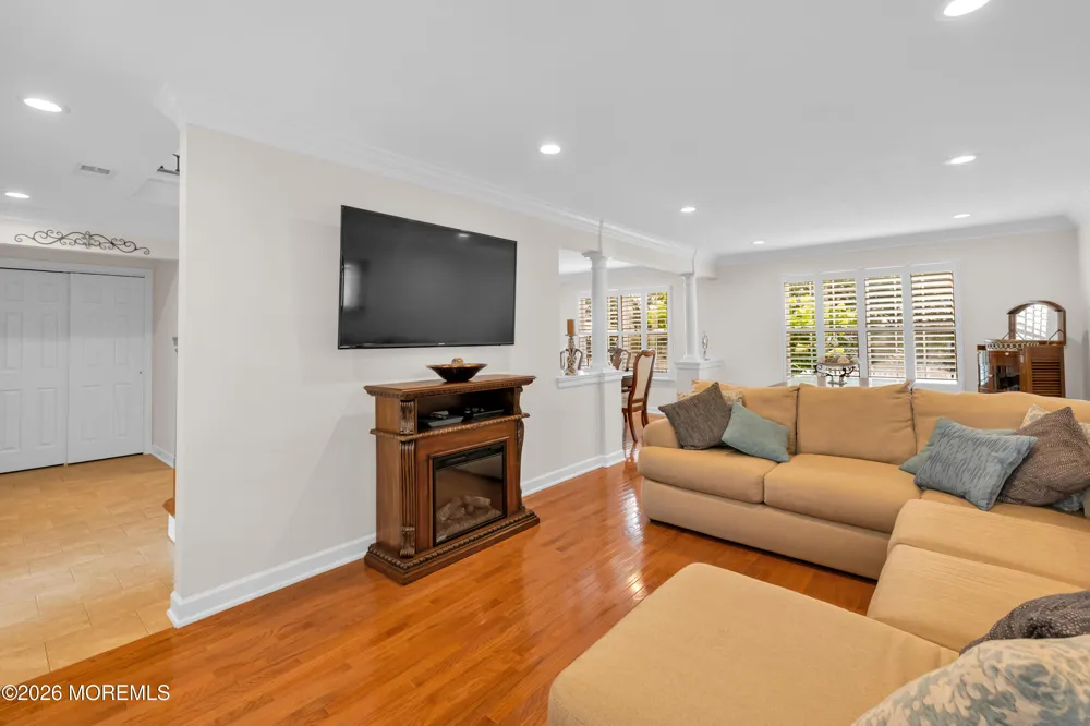 726 Bay Avenue Brick, NJ 08724