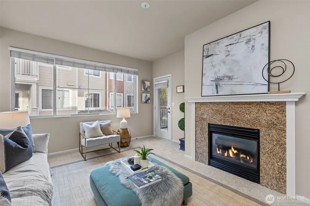 560 225th Lane NE #B202 Sammamish, WA 98074