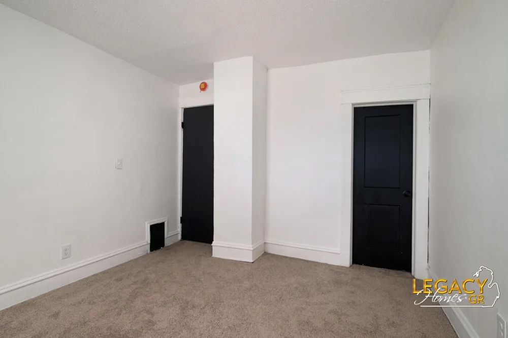 2232 5th Street Muskegon Heights City, MI 49444