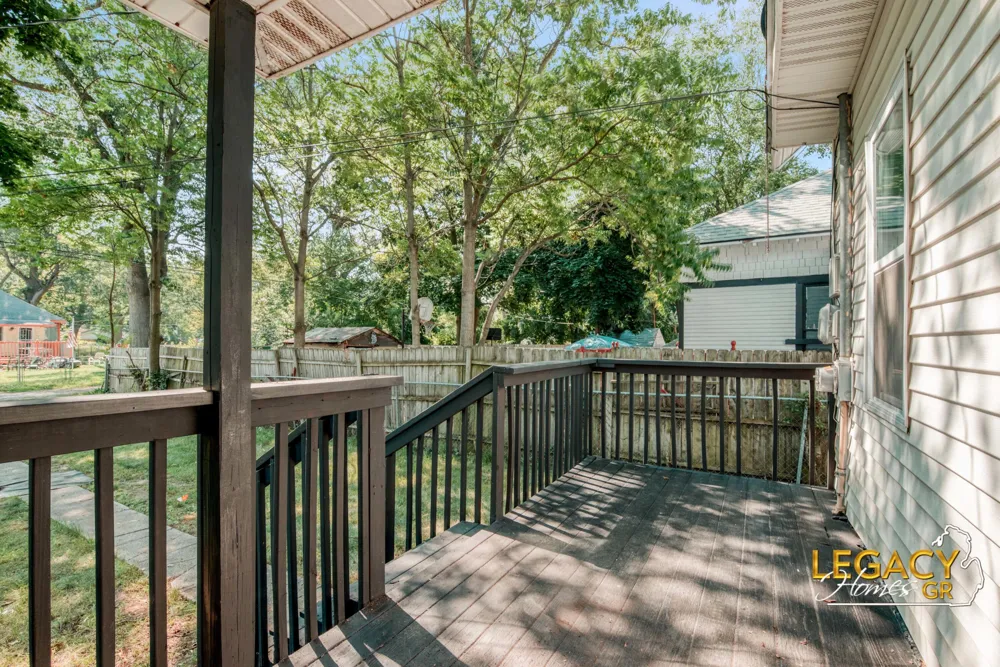 2232 5th Street Muskegon Heights City, MI 49444