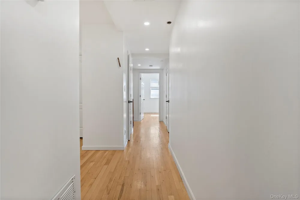904 Bedford Avenue #1A Brooklyn, NY 11205