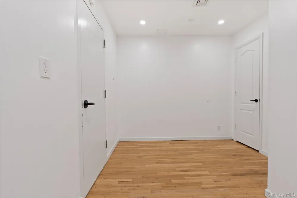 904 Bedford Avenue #1A Brooklyn, NY 11205