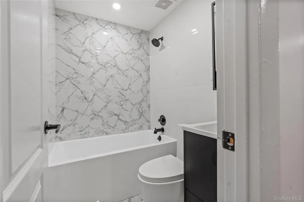 904 Bedford Avenue #1A Brooklyn, NY 11205