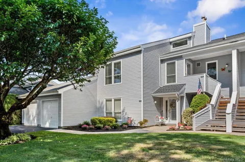 17 Lakeview Drive