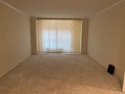305 E 40 Street Street #4A