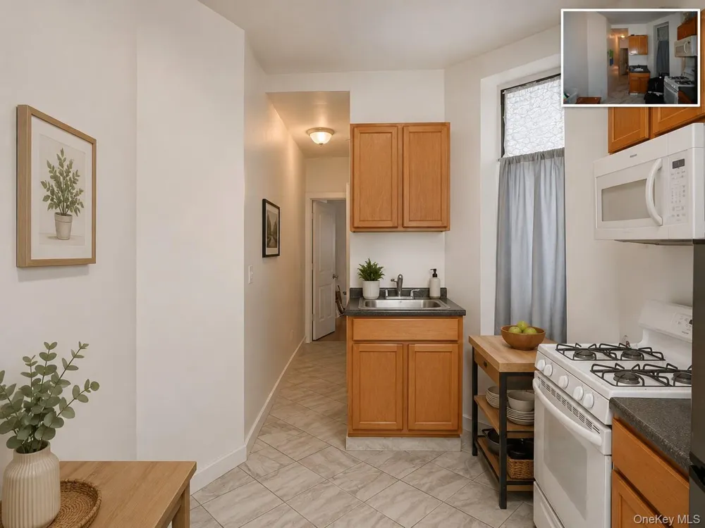326 E 93rd Street New York (Manhattan), NY 10128