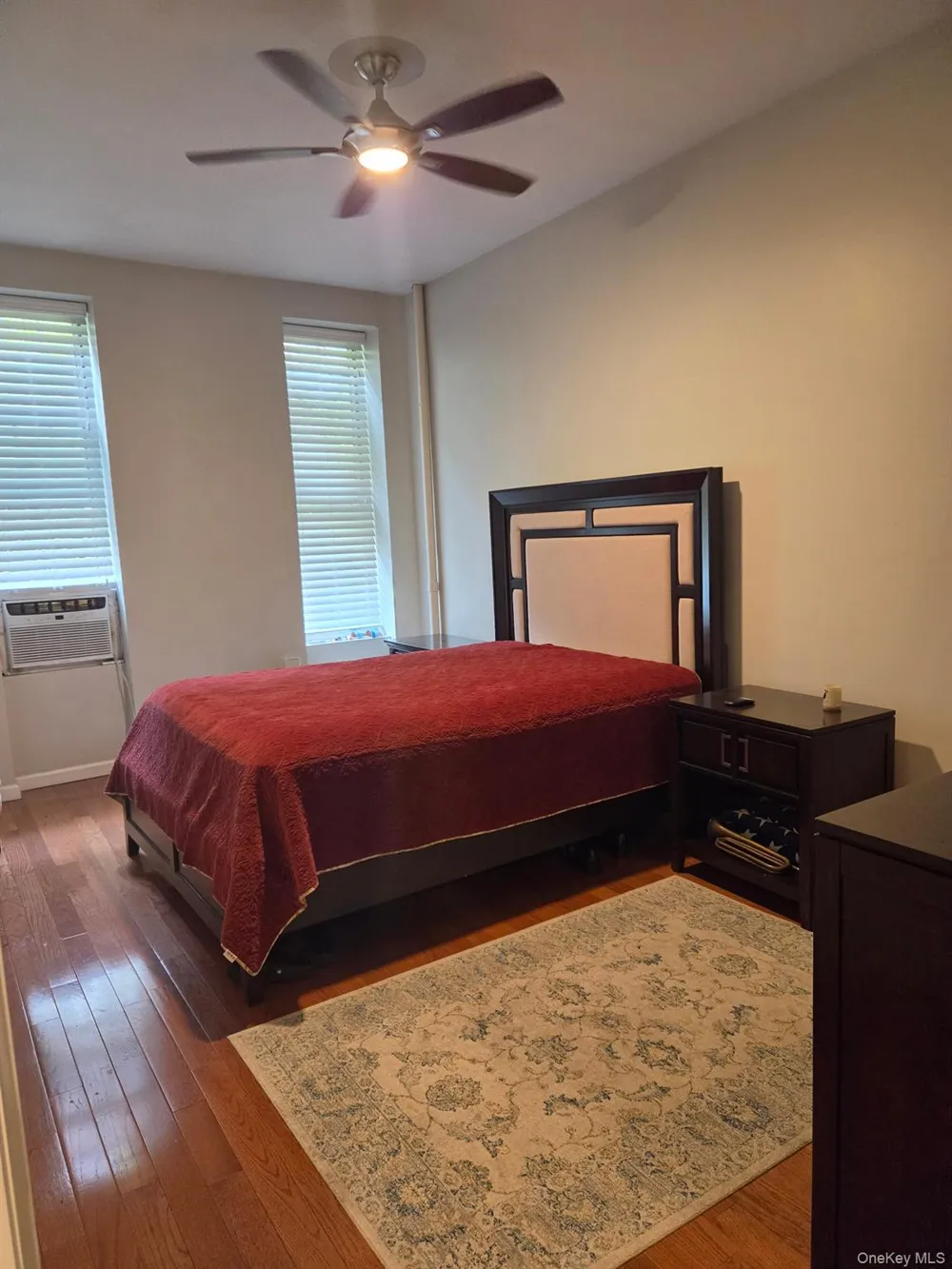 326 E 93rd Street New York (Manhattan), NY 10128