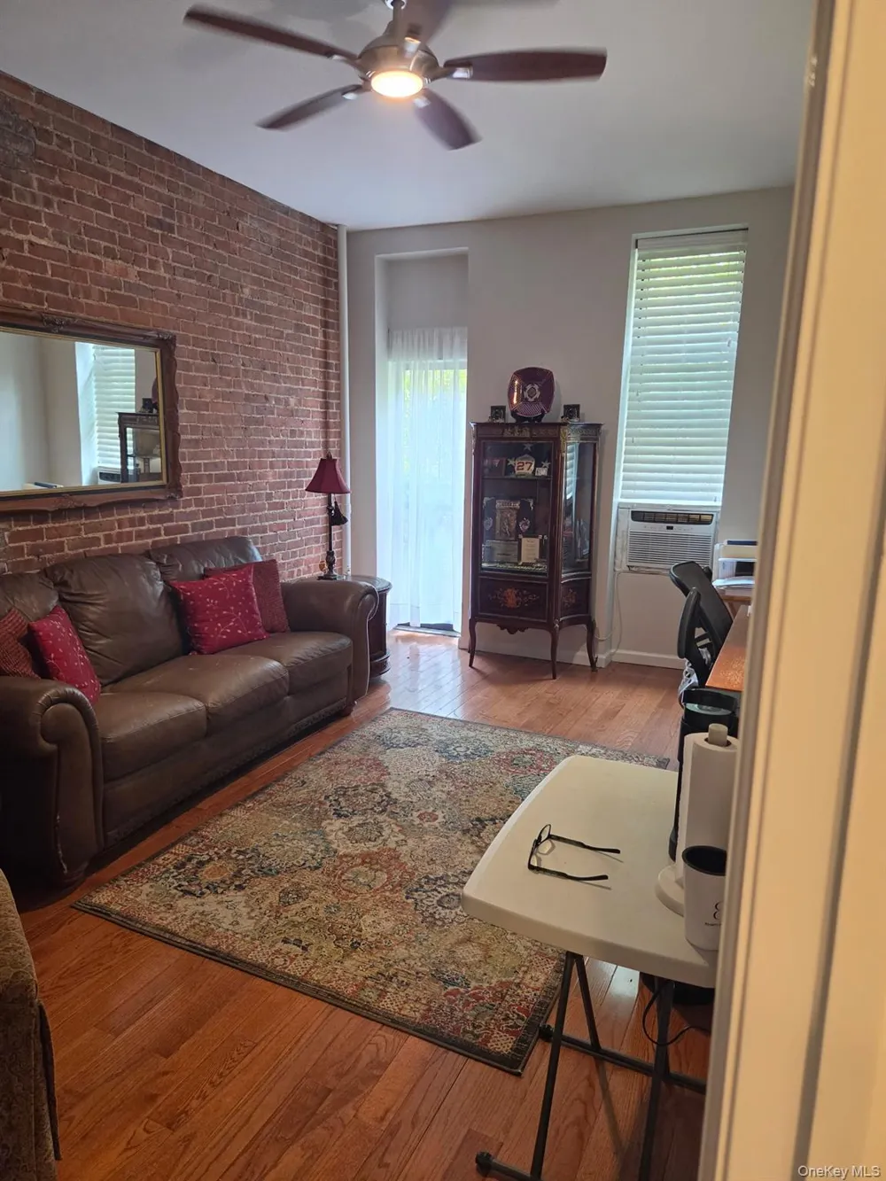 326 E 93rd Street New York (Manhattan), NY 10128