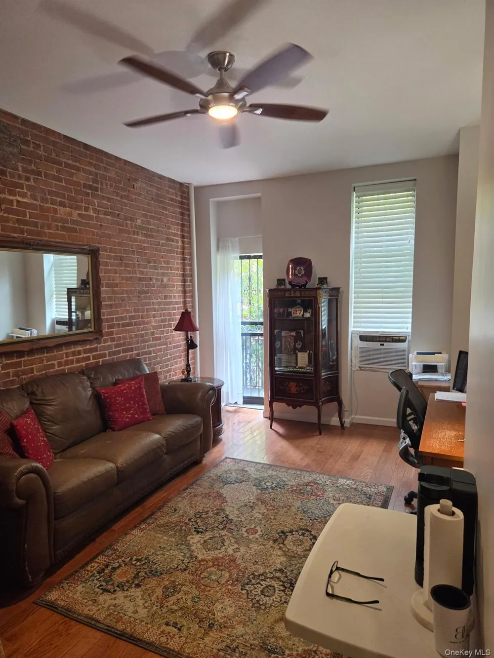 326 E 93rd Street New York (Manhattan), NY 10128