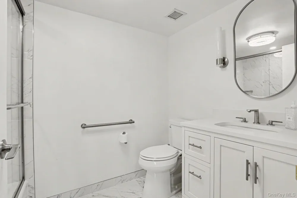 18 Shady Glen Court #403 New Rochelle, NY 10805
