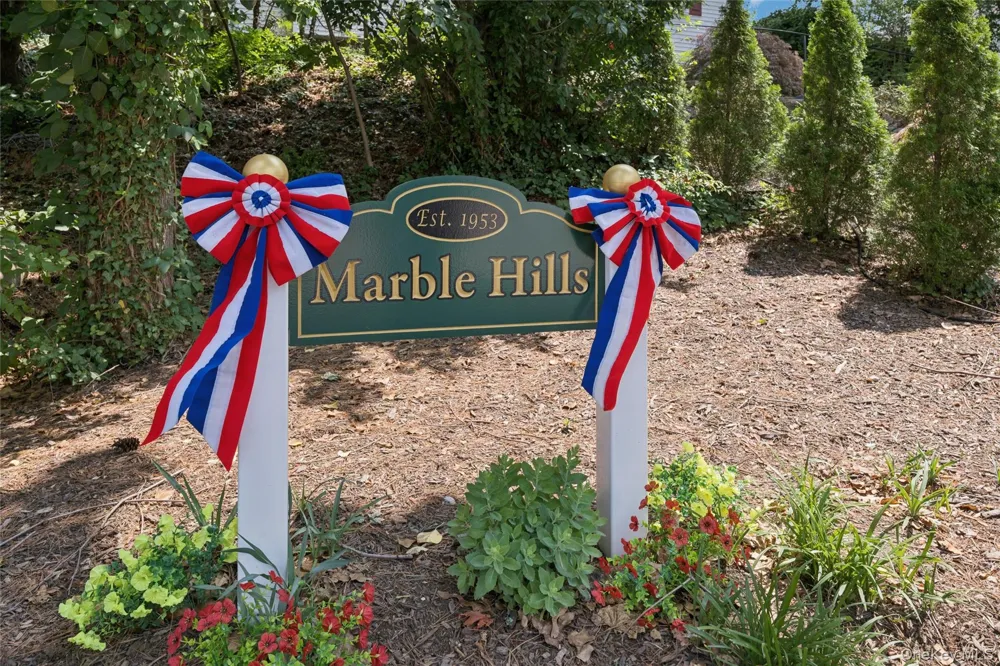 49 Old Town Lane Huntington, NY 11743