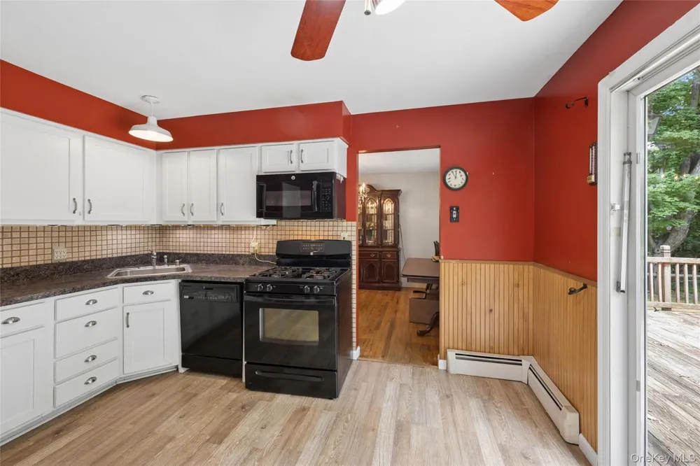 49 Old Town Lane Huntington, NY 11743