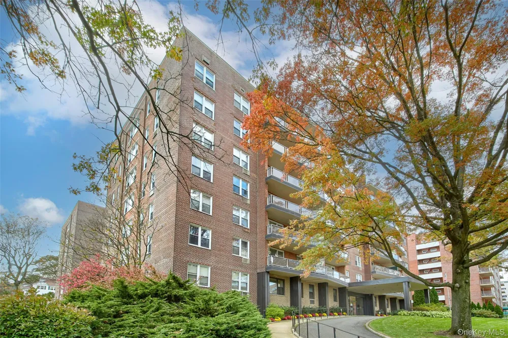 360 Westchester Avenue #314 Port Chester, NY 10573