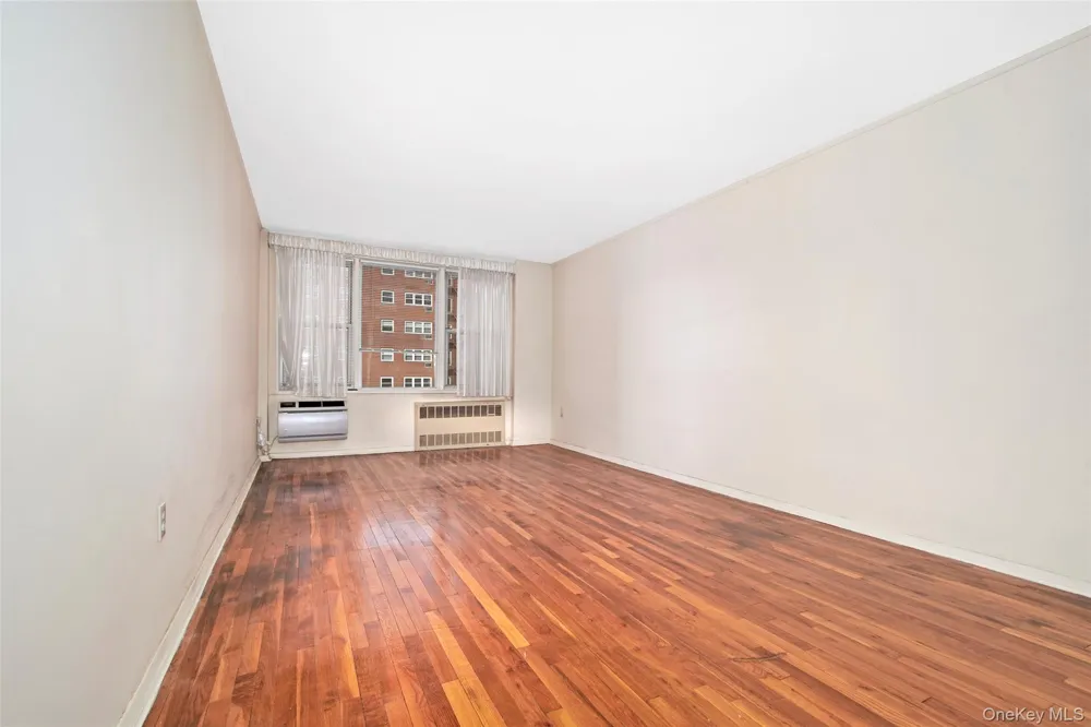 360 Westchester Avenue #314 Port Chester, NY 10573