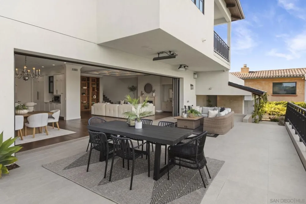 13995 Mira Montana Dr Del Mar, CA 92014