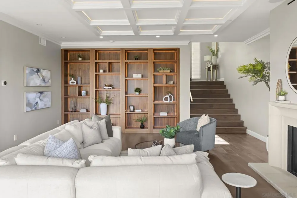 13995 Mira Montana Dr Del Mar, CA 92014