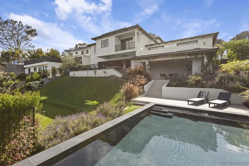 13995 Mira Montana Dr Del Mar, CA 92014