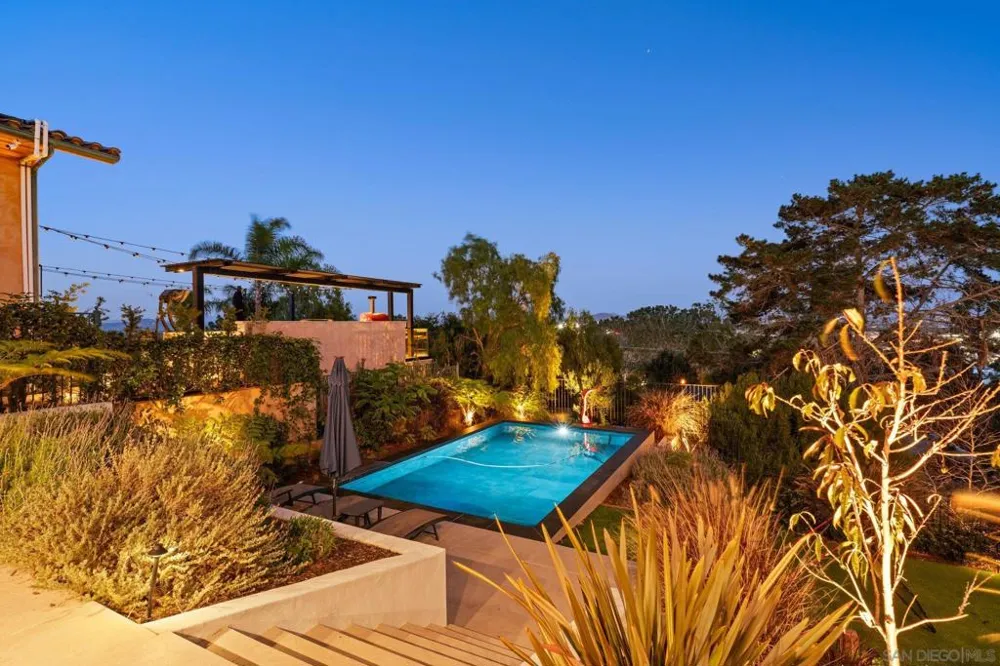 13995 Mira Montana Dr Del Mar, CA 92014