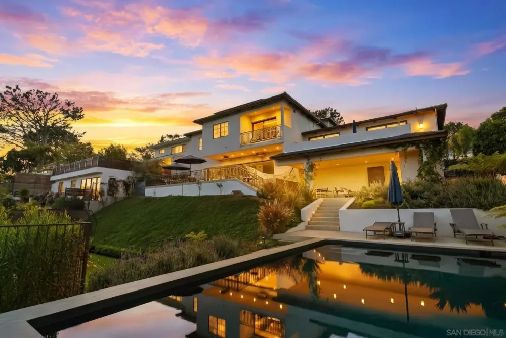 13995 Mira Montana Dr Del Mar, CA 92014