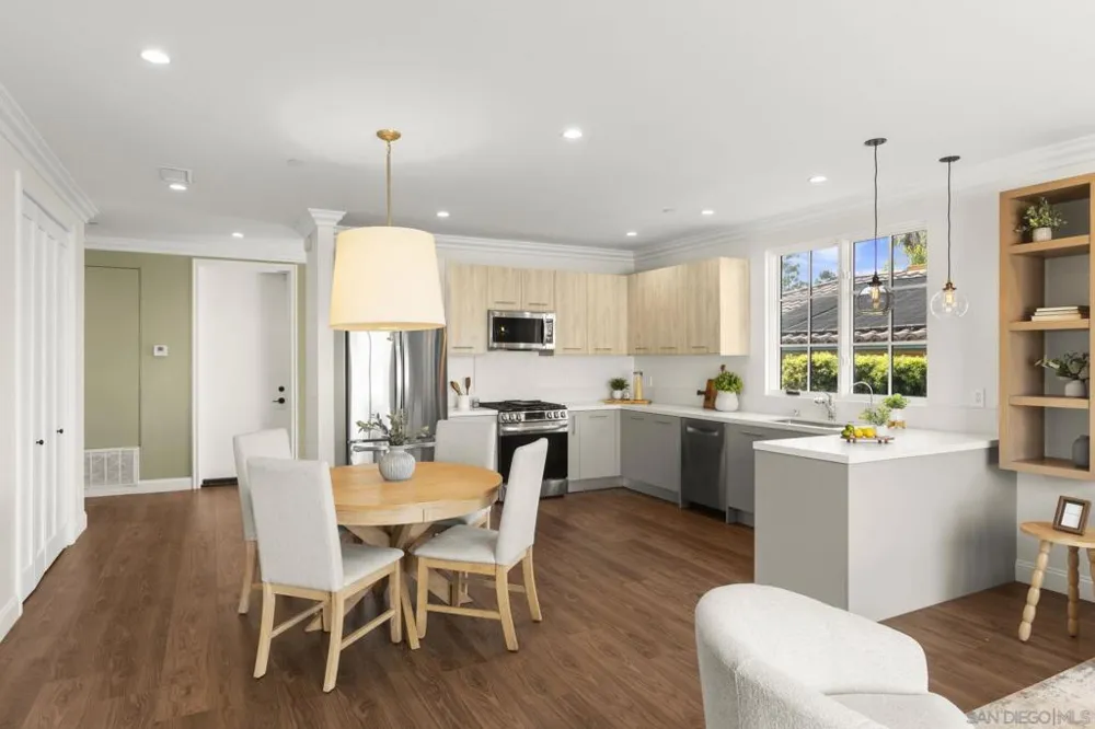 13995 Mira Montana Dr Del Mar, CA 92014