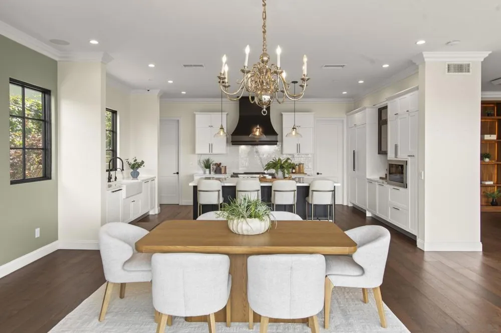 13995 Mira Montana Dr Del Mar, CA 92014