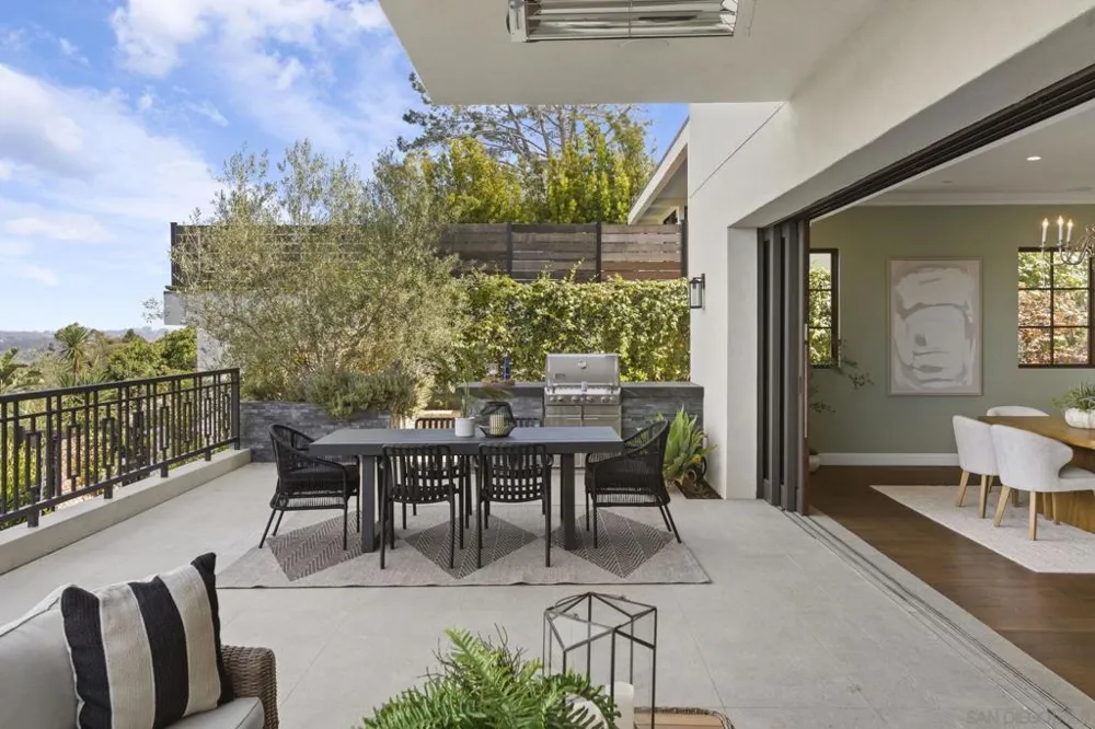 13995 Mira Montana Dr Del Mar, CA 92014