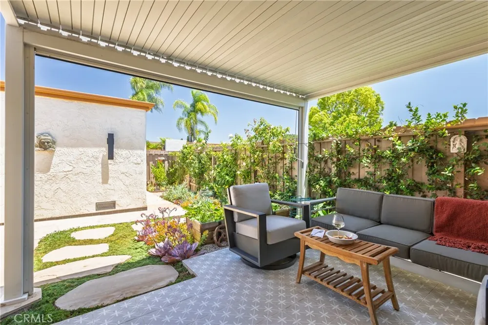 4100 Lake Harbor Lane Westlake Village, CA 91361