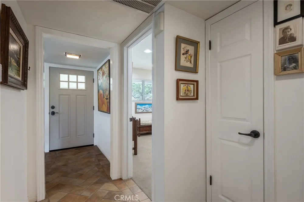 4100 Lake Harbor Lane Westlake Village, CA 91361