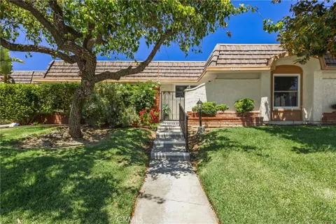 4100 Lake Harbor Lane