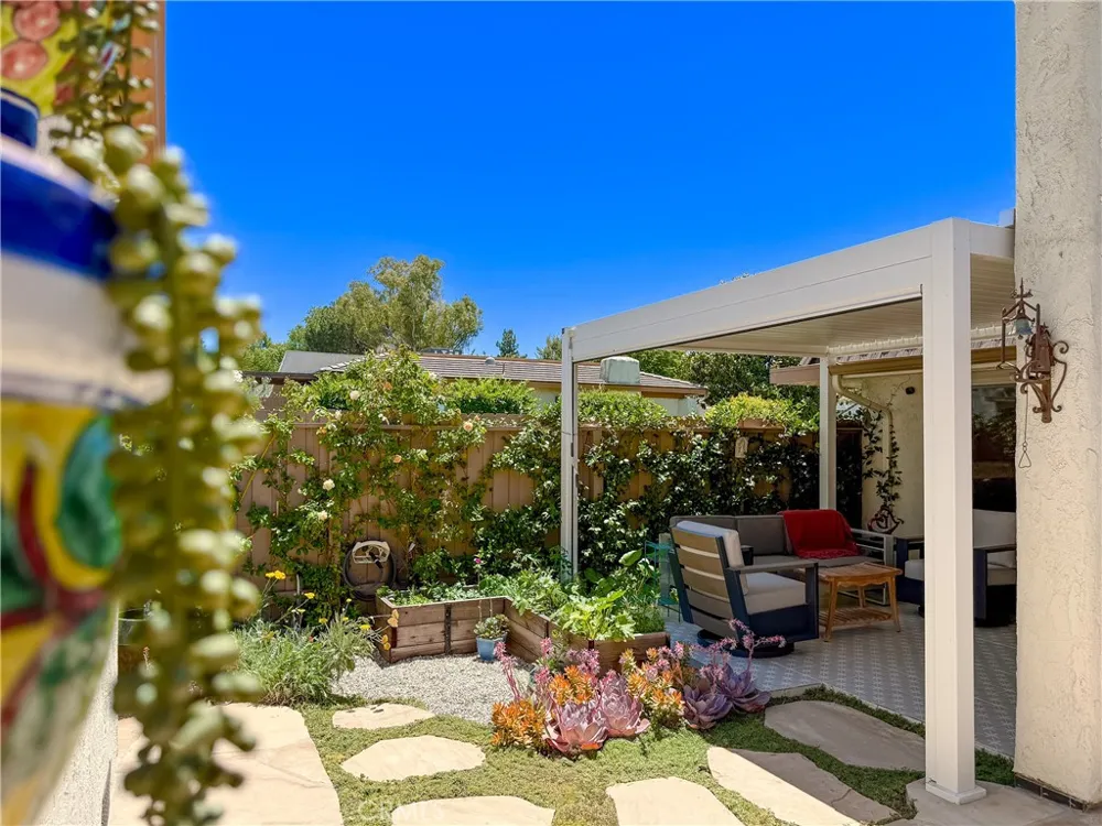 4100 Lake Harbor Lane Westlake Village, CA 91361
