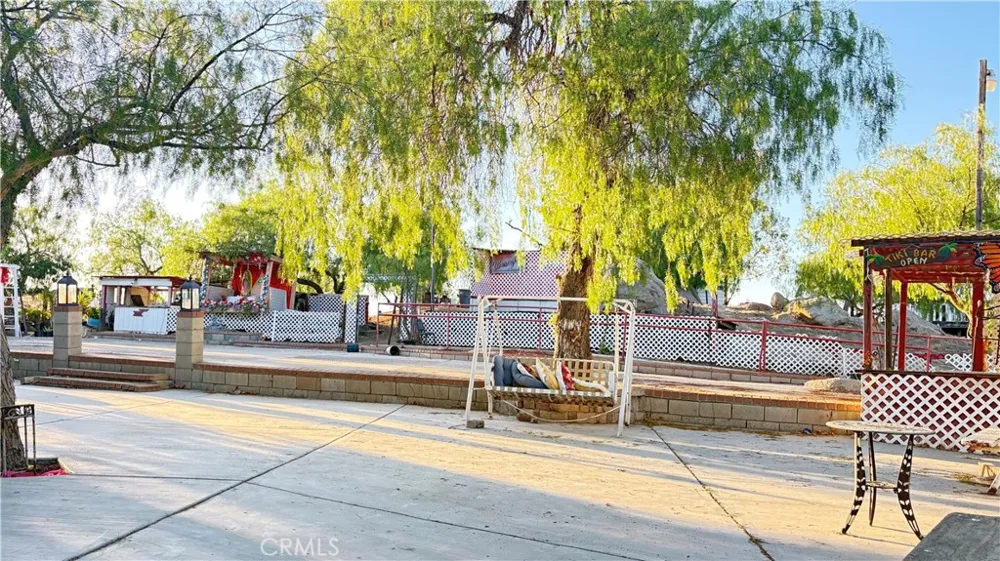 21751 Rogers Perris, CA 92570