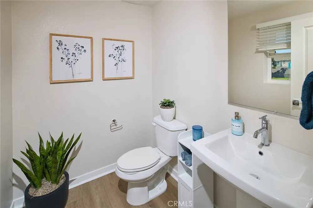 1421 E Via Acero Placentia, CA 92870