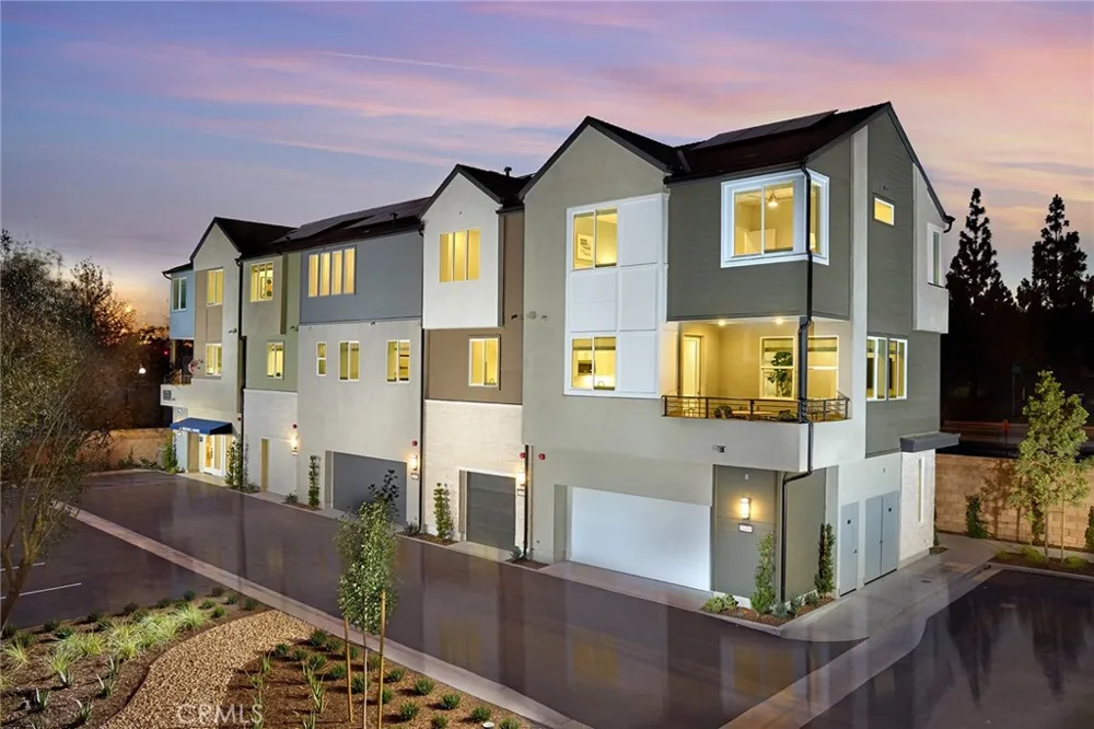 1421 E Via Acero Placentia, CA 92870