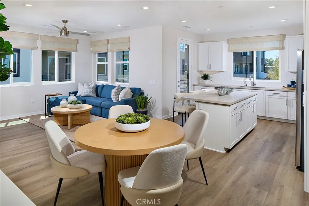 1421 E Via Acero Placentia, CA 92870